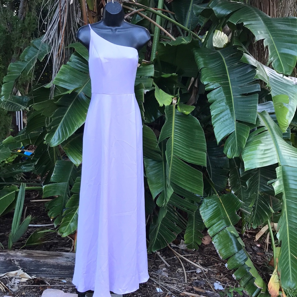 Assymetric gown